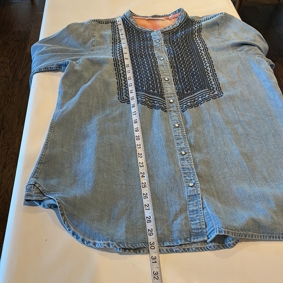 Soft Surroundings Long Sleeve Button Down Denim Tunic Blouse Size L - Picture 10 of 16